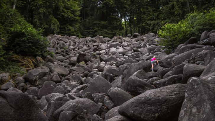 Kleine Auszeit: Das Felsenmeer im Odenwald – Bouldern in beeindruckender Kulisse